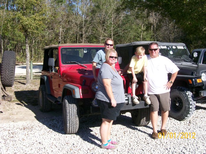 2012-Jan-02HGR4X4Croom 025